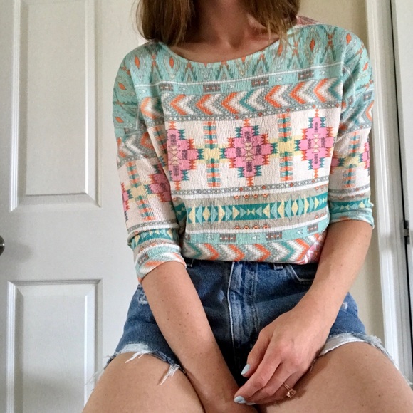 Anthropologie Akemi + Kin Morganna Aztec Print Top - Picture 2 of 5